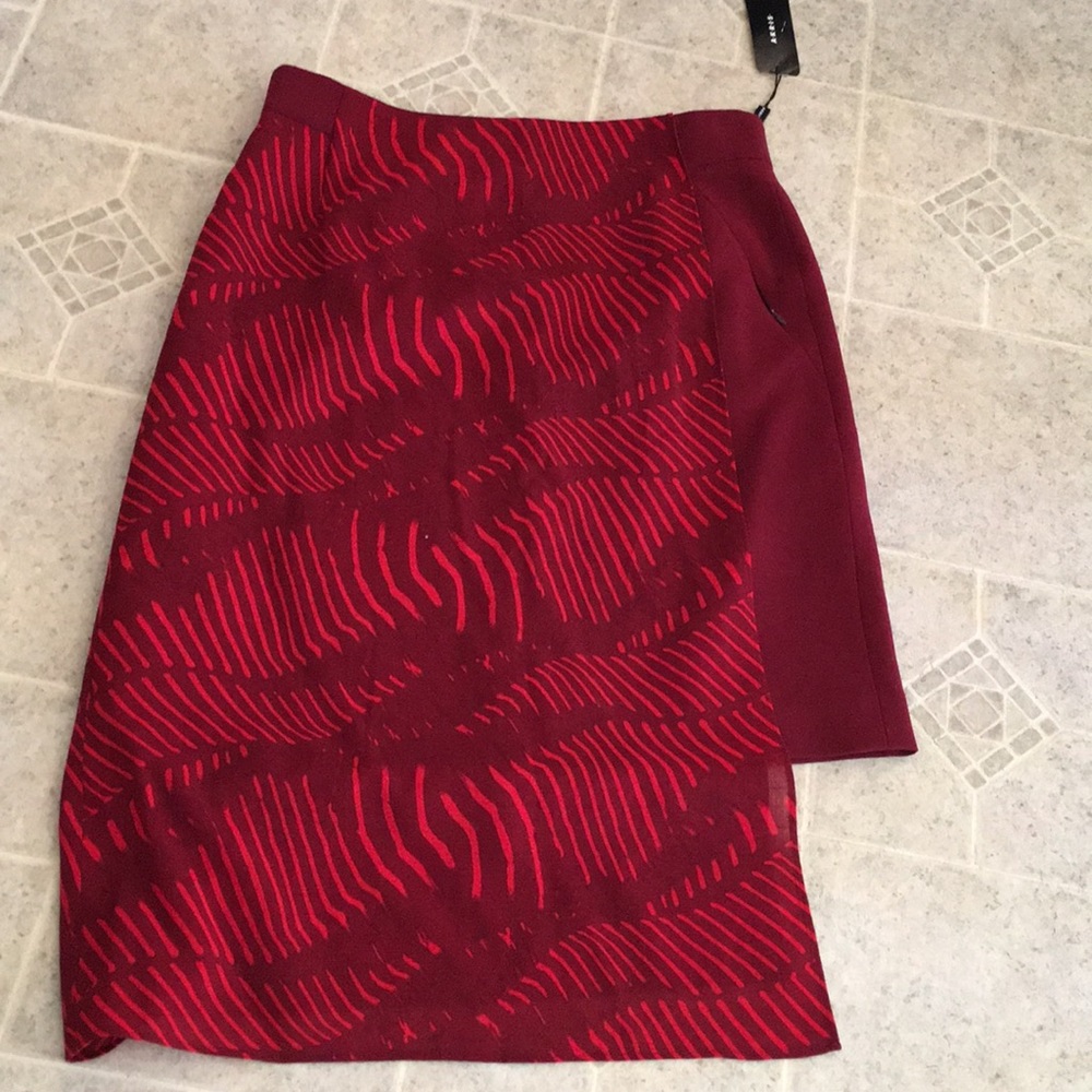 AKRIS RUNWAY BURGUNDY WOOL HI LOW NWT SKIRT